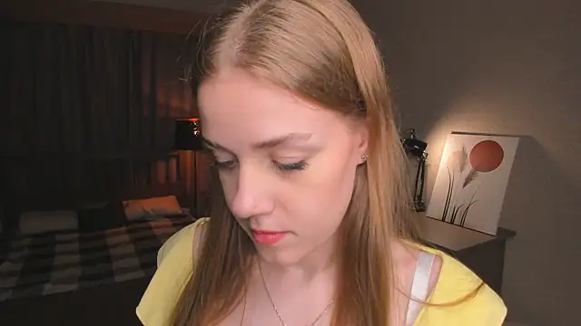 Snapshot of OdellaFrake chatting on September 21, 2025, 7:37 pm OdellaFrake online show from September 21, 2025, 7:37 pm