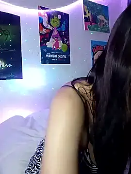 Catti Brie online show from January 15, 2026, 11:48 am