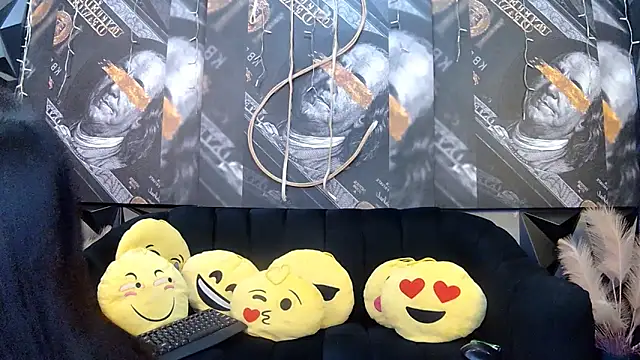 Lilmisbaddyxxx online show from March 16, 2026, 4:11 pm