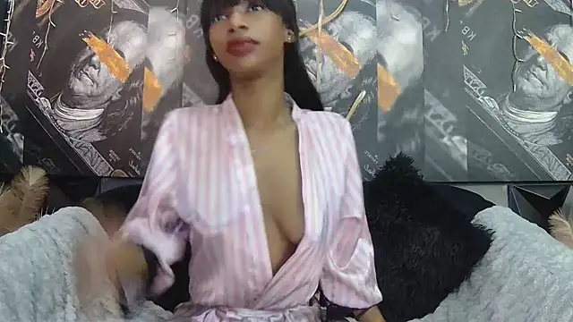 Snapshot of Lilmisbaddyxxx chatting on April 10, 2026, 6:34 pm Lilmisbaddyxxx online show from April 10, 2026, 6:34 pm