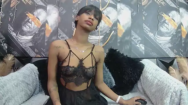 Snapshot of Lilmisbaddyxxx chatting on April 27, 2026, 5:33 pm Lilmisbaddyxxx online show from April 27, 2026, 5:33 pm