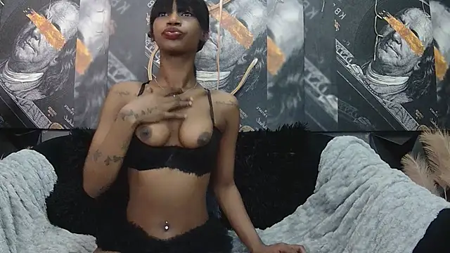 Snapshot of Lilmisbaddyxxx chatting on May 1, 2026, 7:29 pm Lilmisbaddyxxx online show from May 1, 2026, 7:29 pm