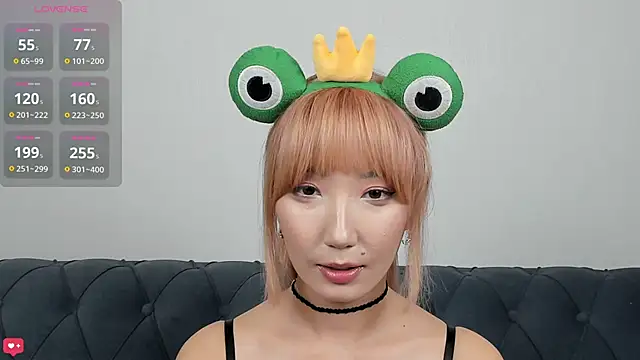 Snapshot of Yume_ko chatting on September 9, 2025, 7:57 pm Yume ko online show from September 9, 2025, 7:57 pm