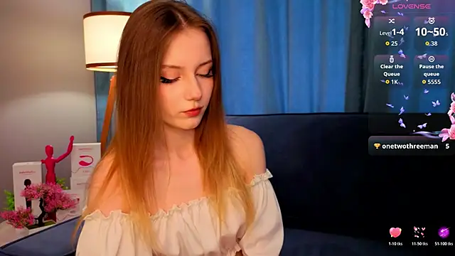 Snapshot of Lolisin chatting on May 5, 2026, 3:42 pm Lolisin online show from May 5, 2026, 3:42 pm