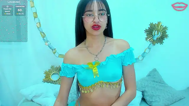 Snapshot of _Amatista_Fire chatting on September 27, 2025, 2:22 pm Amatista Fire online show from September 27, 2025, 2:22 pm