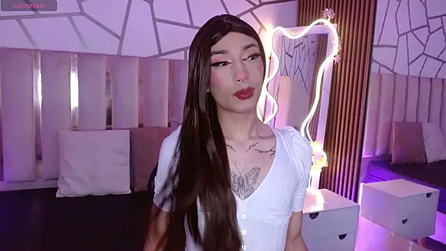 CYRUS TAY online show from March 24, 2026, 12:21 pm