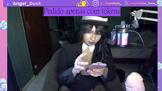 Angel Duck online show from March 6, 2026, 10:06 pm