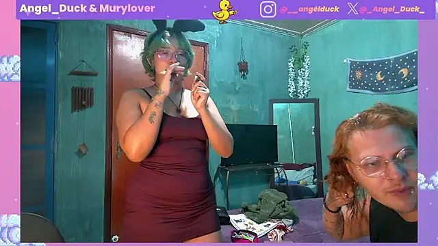 Snapshot of Angel_Duck chatting on May 23, 2026, 9:30 pm Angel Duck online show from May 23, 2026, 9:30 pm