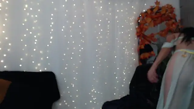 cristal aixa12 online show from September 28, 2025, 7:19 pm