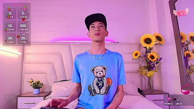 Snapshot of Ashton_Myers chatting on October 2, 2025, 9:11 pm Ashton Myers online show from October 2, 2025, 9:11 pm