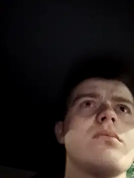 Snapshot of Happydeimos chatting on March 28, 2026, 8:52 pm Happydeimos online show from March 28, 2026, 8:52 pm