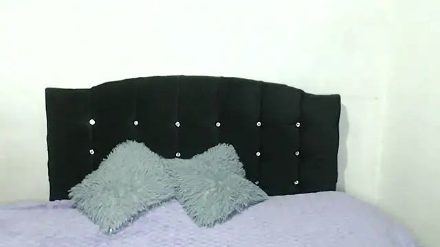 leidy loveme online show from September 17, 2025, 10:39 am
