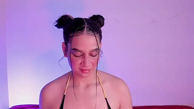 Snapshot of Megan_Luxe chatting on March 5, 2026, 6:09 am Megan Luxe online show from March 5, 2026, 6:09 am