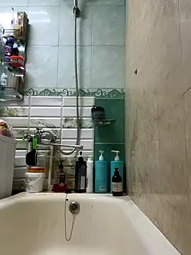 HairyJeffry online show from November 5, 2025, 2:33 am