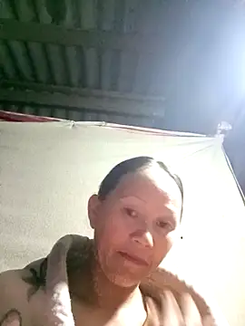 Snapshot of MaiHoa69 chatting on October 8, 2025, 1:42 pm MaiHoa69 online show from October 8, 2025, 1:42 pm