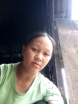 Snapshot of MaiHoa69 chatting on October 18, 2025, 6:16 am MaiHoa69 online show from October 18, 2025, 6:16 am