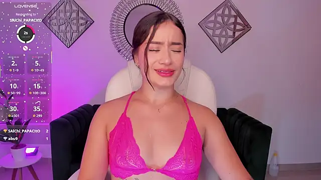 Saskia litt online show from September 26, 2025, 4:05 am