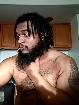 Snapshot of Longthickdick33 chatting on April 13, 2026, 11:48 am Longthickdick33 online show from April 13, 2026, 11:48 am