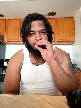 Snapshot of Longthickdick33 chatting on May 10, 2026, 11:59 am Longthickdick33 online show from May 10, 2026, 11:59 am