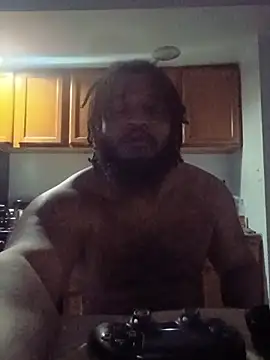 Snapshot of Longthickdick33 chatting on May 24, 2026, 4:28 am Longthickdick33 online show from May 24, 2026, 4:28 am