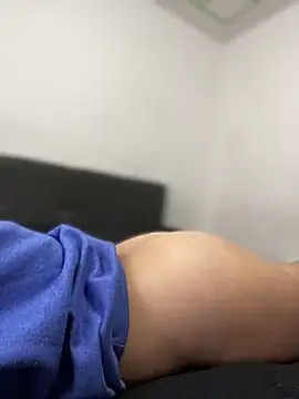 Snapshot of Abby-LS chatting on October 1, 2025, 12:11 pm Abby-LS online show from October 1, 2025, 12:11 pm