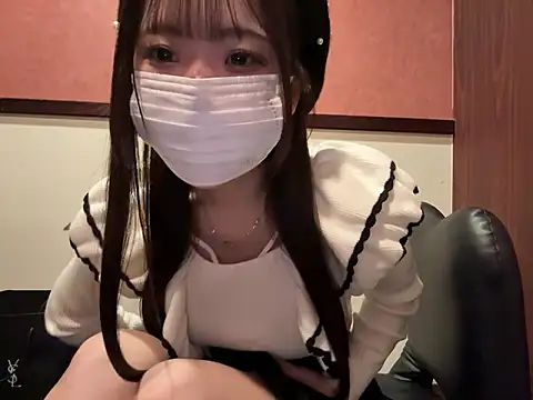 nano-da-u online show from October 18, 2025, 2:51 pm