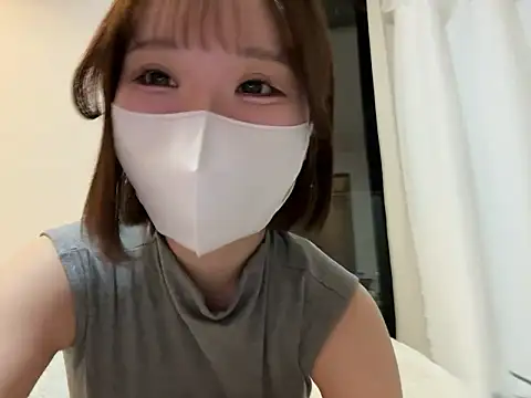 nano-da-u online show from May 13, 2026, 1:52 pm