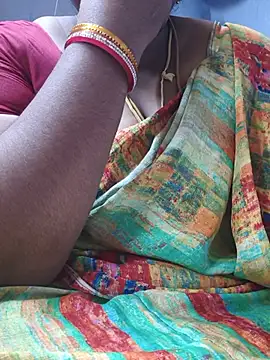 Snapshot of TAMIL_ELAKKIYA chatting on July 30, 2026, 7:02 pm TAMIL ELAKKIYA online show from July 30, 2026, 7:02 pm