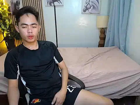 Snapshot of hot_8inchtwink chatting on October 22, 2025, 11:15 pm hot 8inchtwink online show from October 22, 2025, 11:15 pm