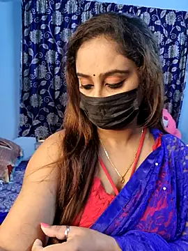 Cute-lusi online show from September 17, 2025, 7:15 pm