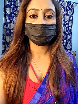 Cute-lusi online show from September 27, 2025, 7:52 pm