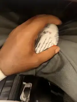 hotboy43339 online show from September 26, 2025, 8:51 am