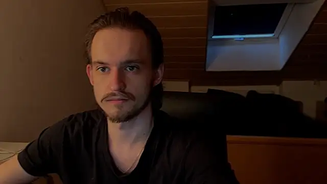 Snapshot of Bez3ybik chatting on March 9, 2026, 6:06 am Bez3ybik online show from March 9, 2026, 6:06 am