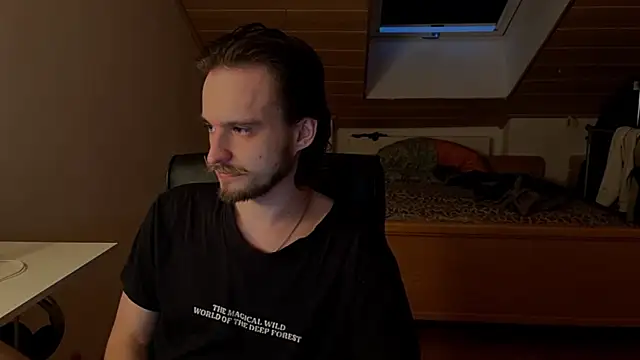 Snapshot of Bez3ybik chatting on March 21, 2026, 5:38 pm Bez3ybik online show from March 21, 2026, 5:38 pm