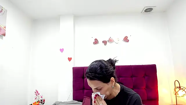 Snapshot of MashaPiink chatting on March 6, 2026, 12:45 pm MashaPiink online show from March 6, 2026, 12:45 pm