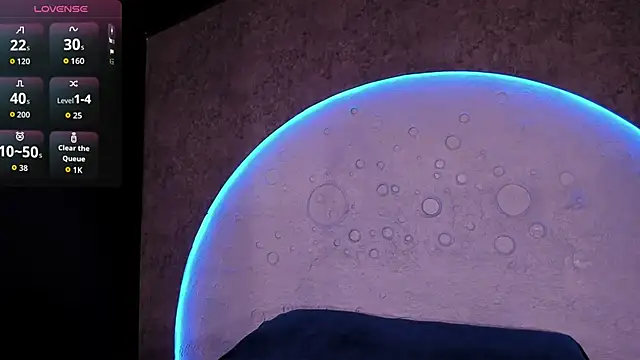 ZahaRose online show from October 17, 2025, 2:04 am