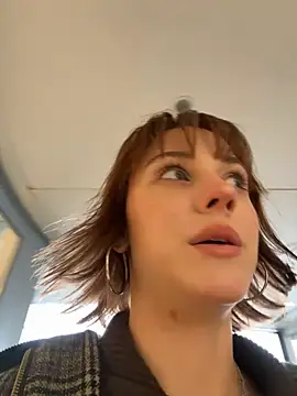 Only April online show from November 5, 2025, 11:10 am