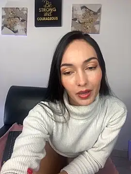 Snapshot of fetish_foot_ chatting on September 21, 2025, 3:46 pm fetish foot  online show from September 21, 2025, 3:46 pm