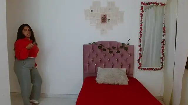 andra1609 online show from September 11, 2025, 1:33 pm