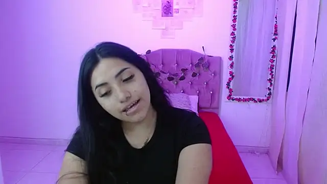 andra1609 online show from September 13, 2025, 2:17 pm