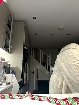 BELLABLACKXUK online show from December 5, 2025, 12:08 am