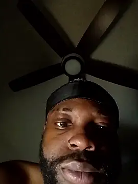 Snapshot of MoonlikePolicy727 chatting on January 5, 2026, 5:27 pm MoonlikePolicy727 online show from January 5, 2026, 5:27 pm