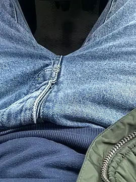 wwwiiilll online show from November 29, 2025, 8:06 am