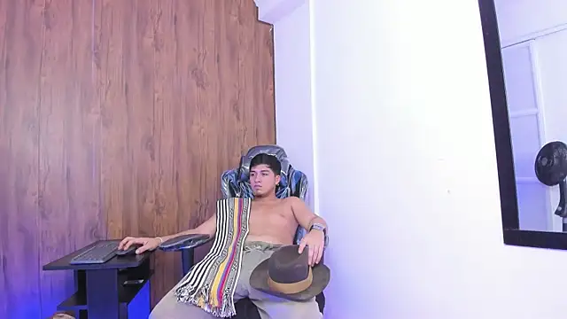 juanmechanic  online show from October 11, 2025, 3:17 am