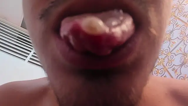 juanmechanic  online show from February 5, 2026, 6:07 am