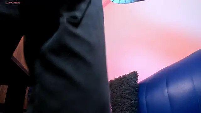 juanmechanic  online show from February 11, 2026, 7:02 am