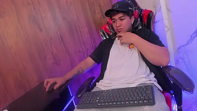 juanmechanic  online show from March 19, 2026, 1:15 pm