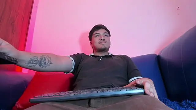 juanmechanic  online show from July 17, 2026, 10:47 pm