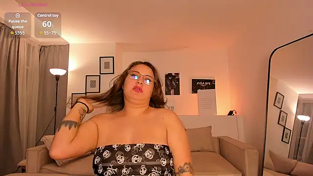 Laureen se online show from September 20, 2025, 5:30 am