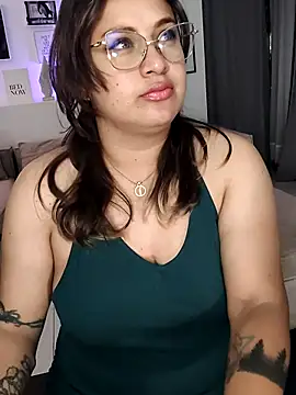 Laureen se online show from July 9, 2026, 5:11 am